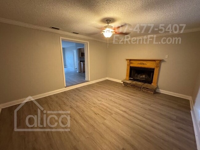 Building Photo - 5117 Lexington Ave Rental