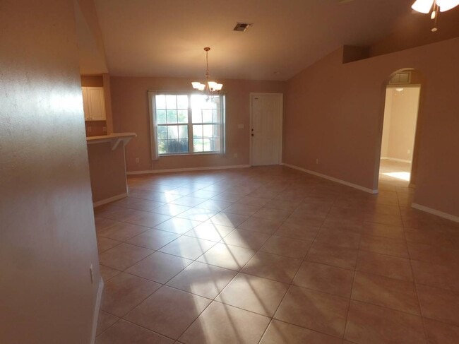 Photo - 4124 NE 8th Pl