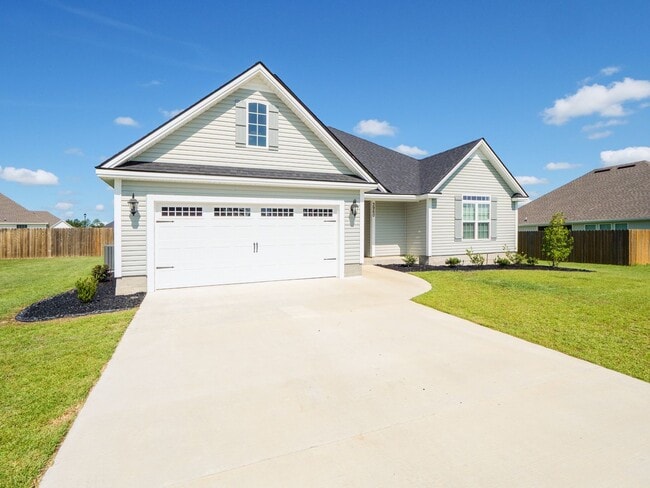 3960 Landings Cir
