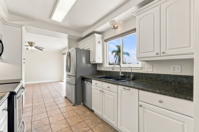 Photo - 2176 Morello Ave