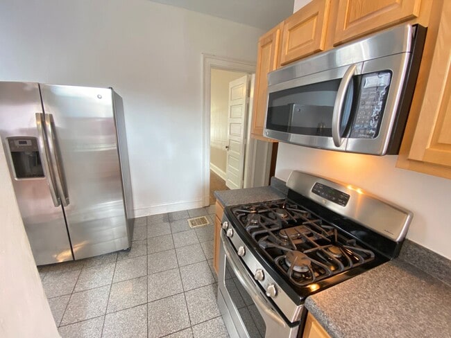 Photo - Neil Ave 1462-1464 HHR Unit 1462