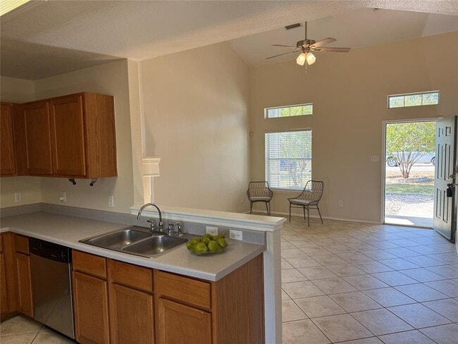 Photo - 121 Ansleys Way