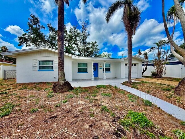 Building Photo - 7838 Causeway Blvd N Rental