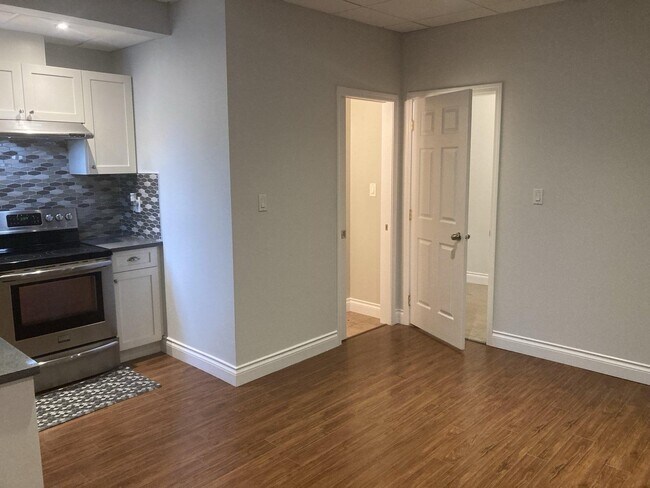 Photo - 13520-1355A 55 A Ave Unité BSMT