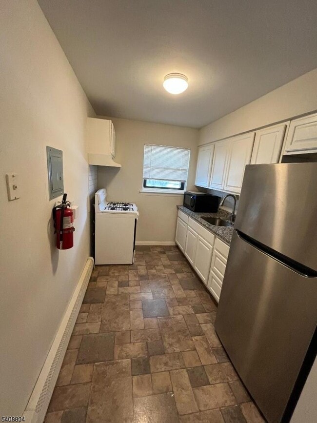 Photo - 401 US-22 Unidad D