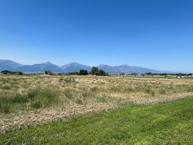 Photo - Beautiful Home in Rural Setting