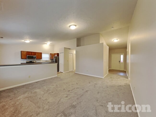 Photo - 5237 Montavia Ln