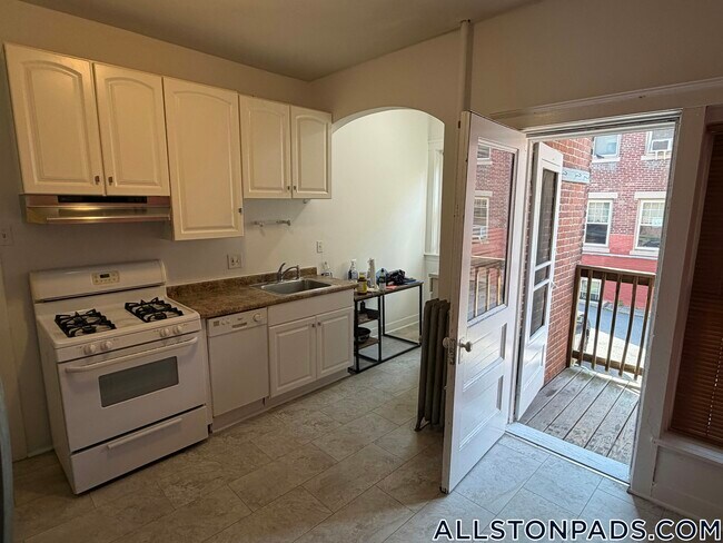 Photo - 1269 Commonwealth Ave Unit 2