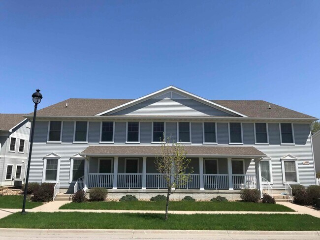 Building Photo - 2321 Aspen Rd Unit AR2321-105