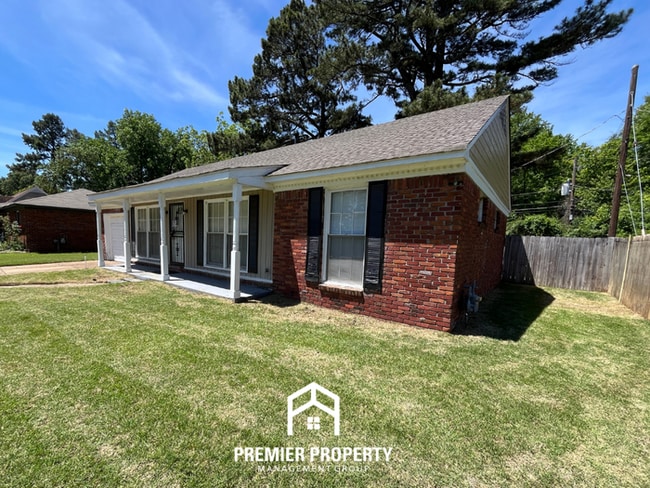 Photo - Charming 3BR/1.5BA in Whitehaven | Hardwood Floors & 1-Car Garage