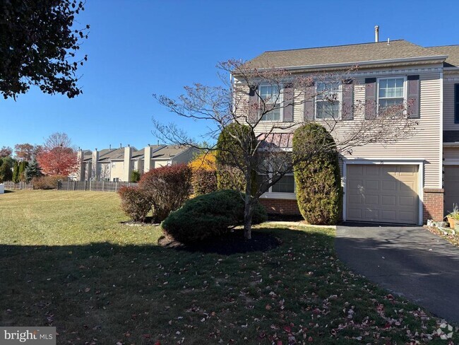 Building Photo - 76 Honey Locust Ln Rental