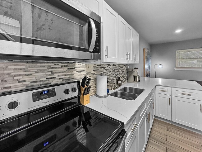 Photo - 1405 Hyde Park Blvd Unit True