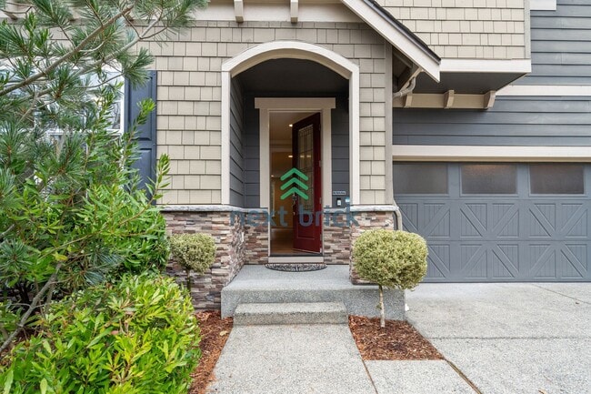 Photo - 5 BED & 3.5 BATH FOR RENT