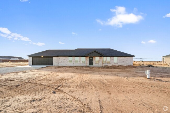 Building Photo - New Construction Home In Idalou ISD!