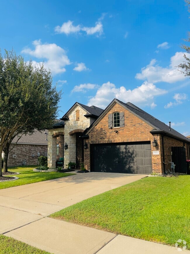 Building Photo - 8126 W Pine Creek Bnd Rental