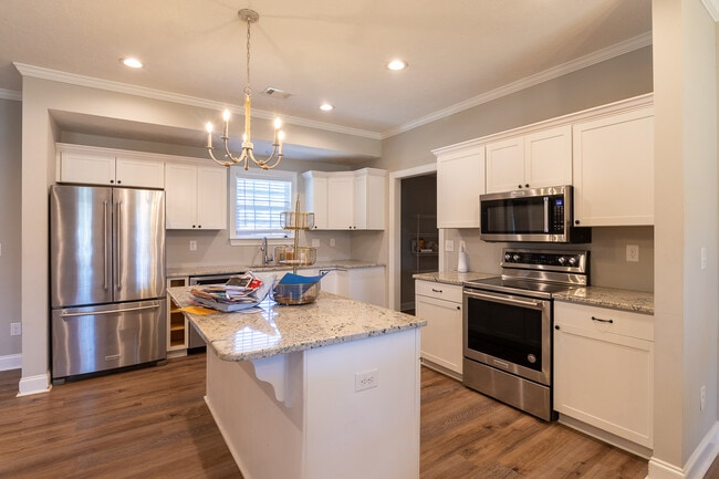 Photo - 154 Anneswood Rd