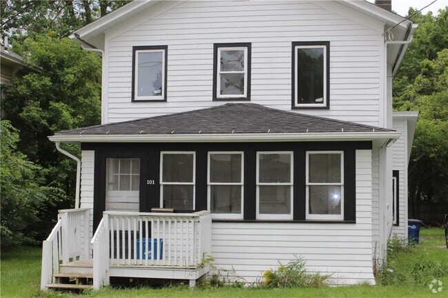 Building Photo - 101 Bristol St Rental