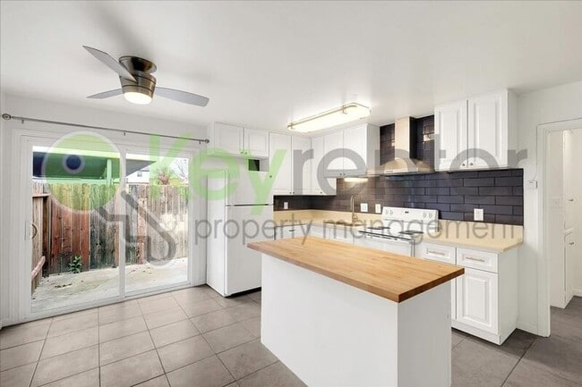 Photo - 6705 Greenback Ln