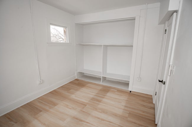 Photo - 1388 W 83rd St Unidad 413