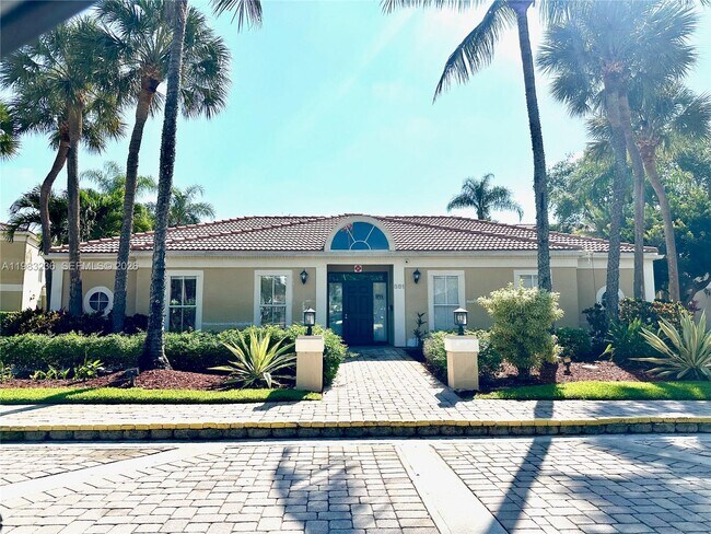 Photo - 977 Riverside Dr Unit 237