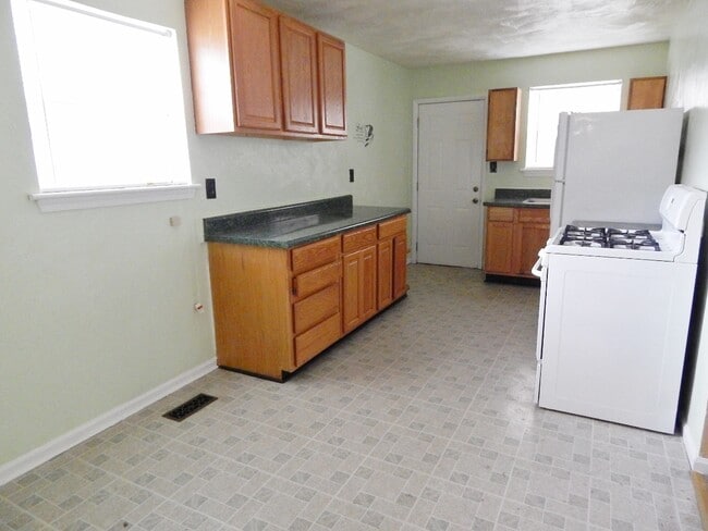 Photo - 926 Mason St