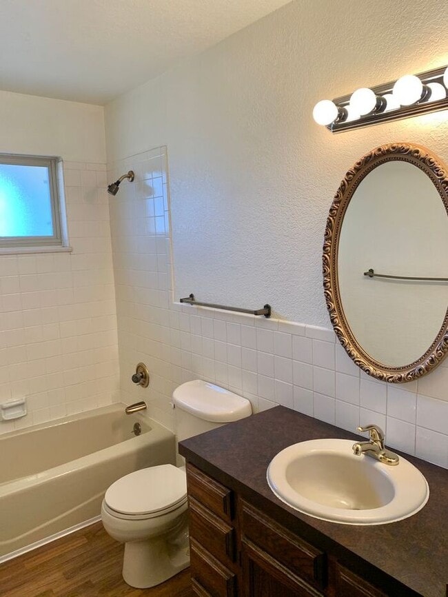 Photo - 2 Bed/2 Bath Duplex