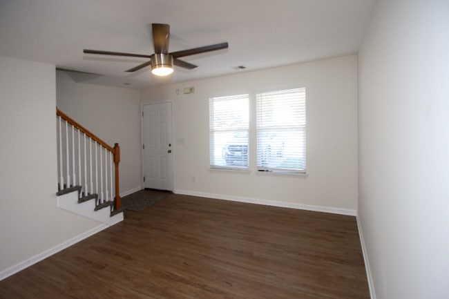 Photo - 9021 E 85 St