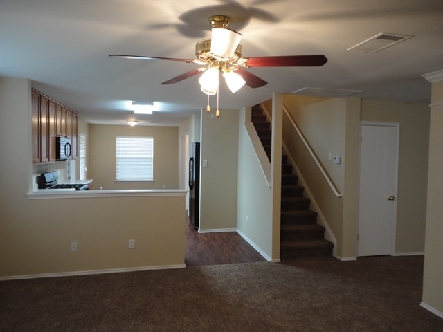 Photo - 610 Carole Cv