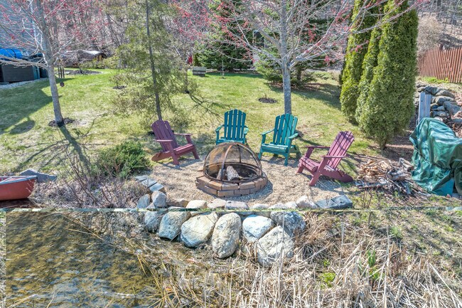 Photo - 864 South Rd