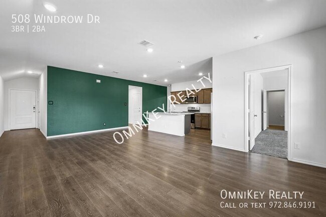 Photo - 508 Windrow Dr