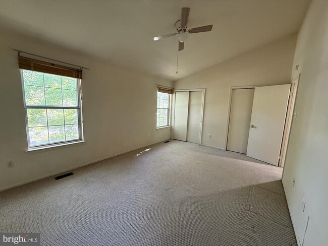 Photo - 4711 Leyden Way