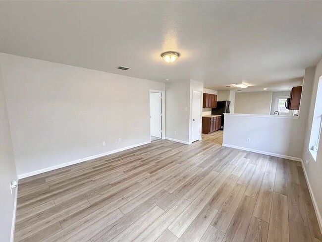 Photo - 8849 Sun Haven Way