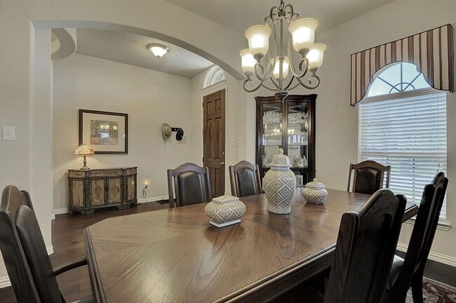 Photo - 6004 Fremont Dr