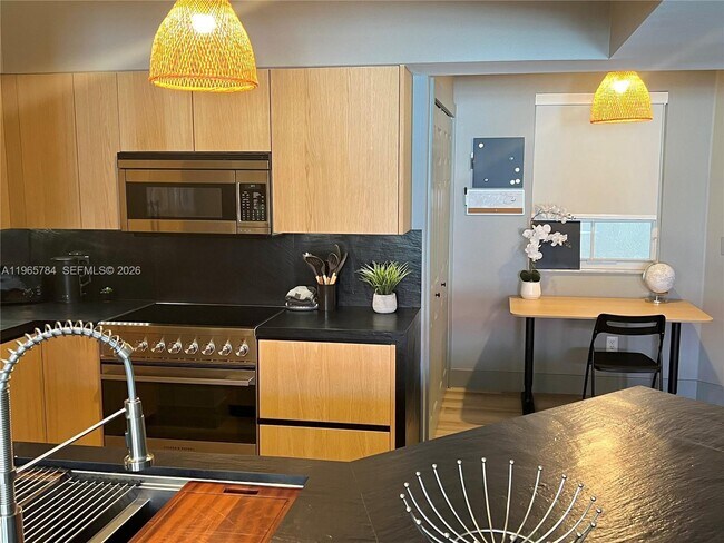 Photo - 3145 NE 184th St Unit 5305