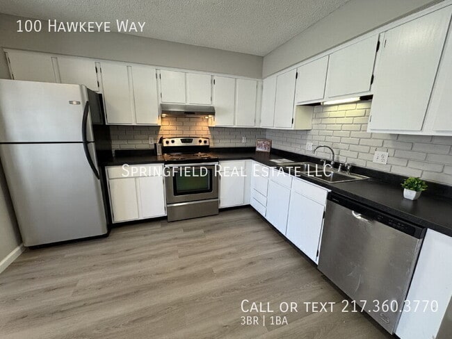 Photo - 100 Hawkeye Way