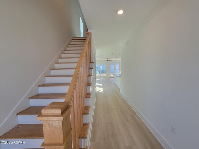 Photo - 824 Walsonham Dr