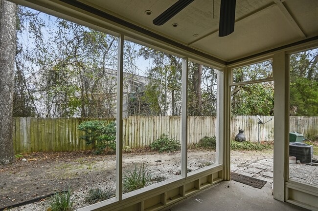 Photo - 1878 Montclair Dr Unidad B