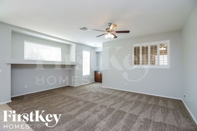 Photo - 797 W Vineyard Plains Dr