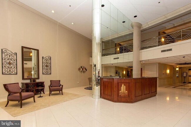 Photo - 20930 Valley Forge Cir Unit 930