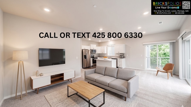 Photo - Comfortable Modern Living Near JBLM & Bangor Base!