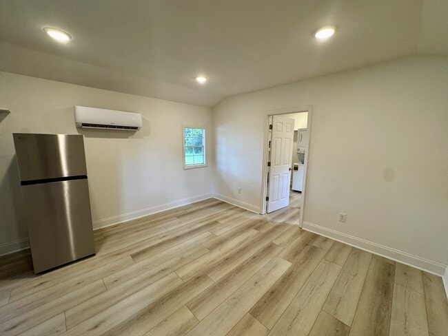 Photo - 28217 Shannon Dr