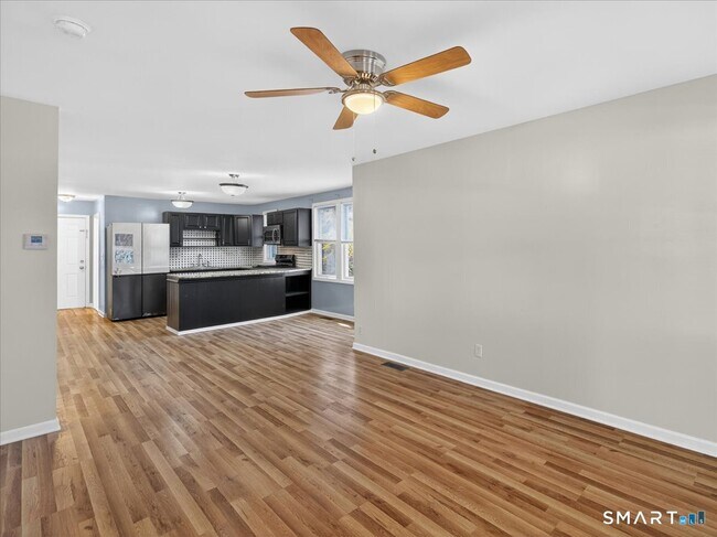 Photo - 91 Jewett St Unidad 1st Floor