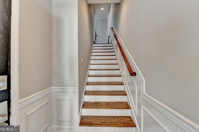 Photo - 486 Vinings Estates Dr SE