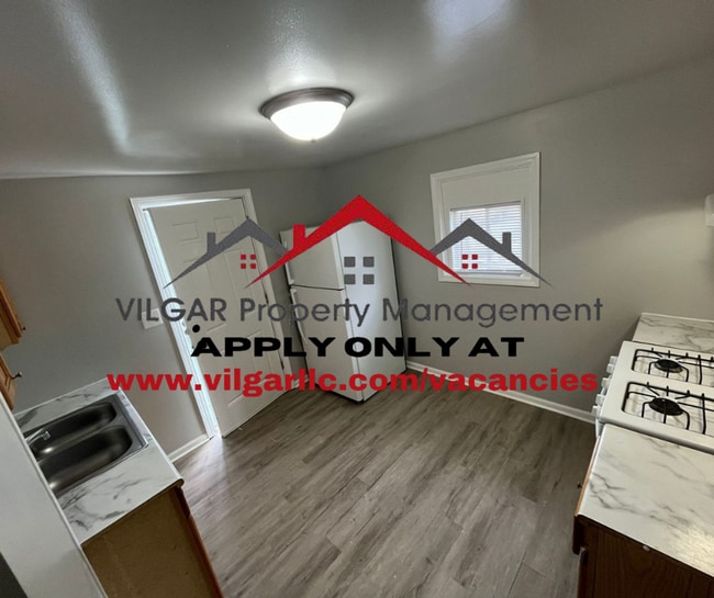 Photo - 4855 White Oak Ave Unit 3 Rear house