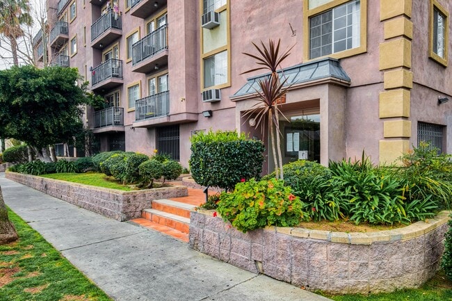 Kingsley Court Apartments