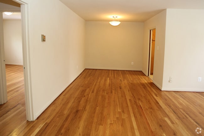 Photo - Battery Lane Apartments