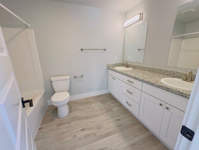 Photo - 106 Oak St Apartamento Unidad N/A