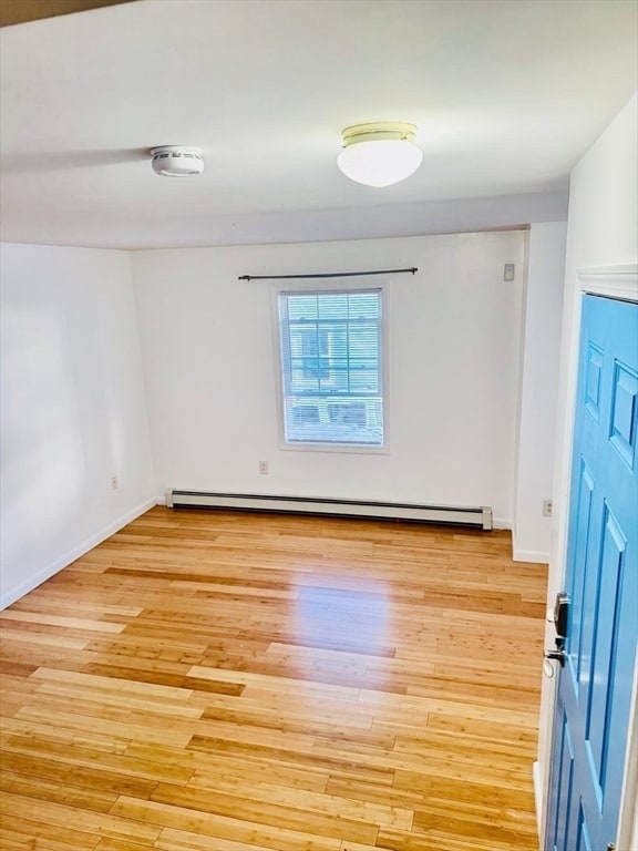 Photo - 440 Plantation St