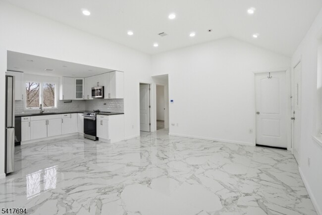 Photo - 67 Nolans Point Rd