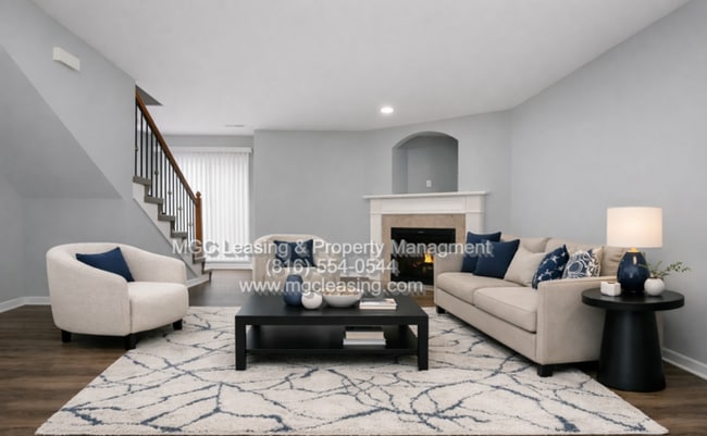 Building Photo - TIMBERS EAST TOWNHOME READY FOR YOUR JUNE MOVE IN!!